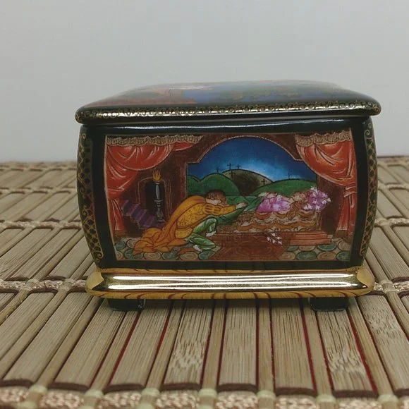 Vintage Russian Fairy Tale Trinket Box 1992 Ardleigh Elliott and Son Storage & Organization